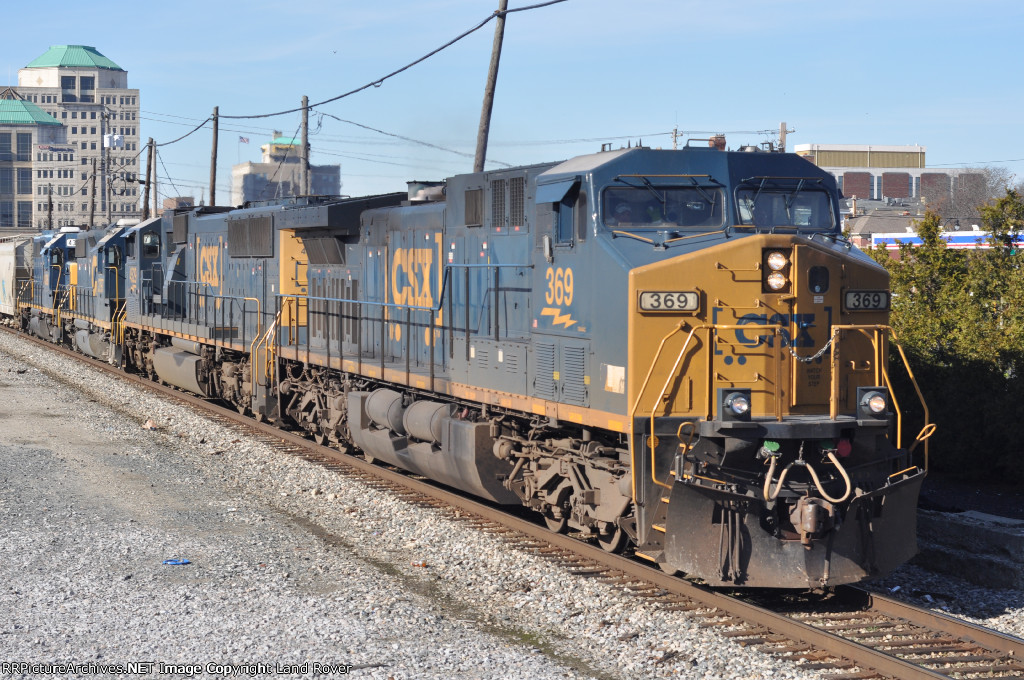 CSXT 369 East 